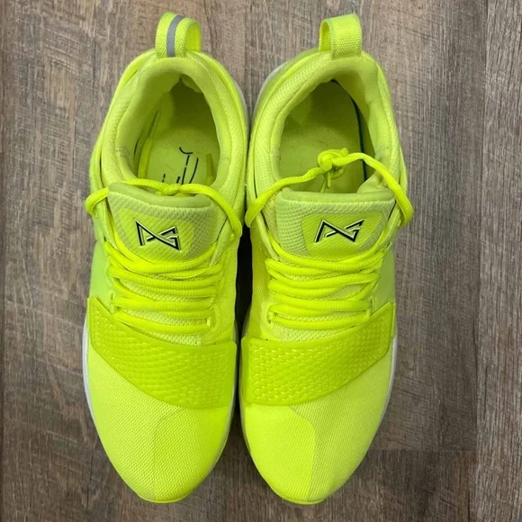 Nike PG Volt Tennis Ball Paul George - Main Image